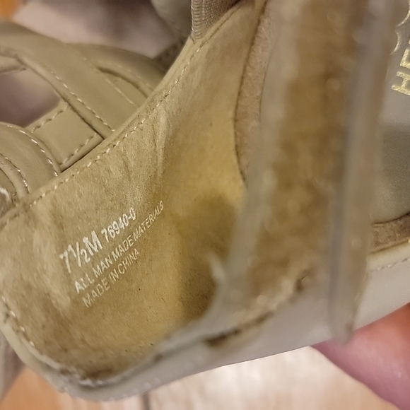Aerosoles Heels  NWOT - Picture 4 of 7